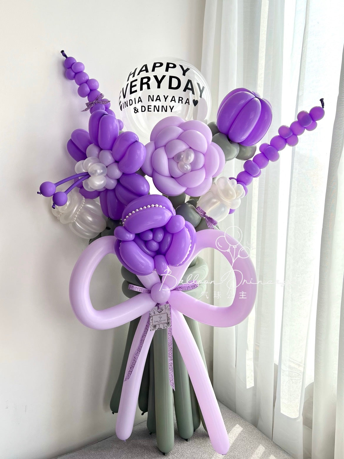 Bouquet di fiore con palloncini - Personalizzato